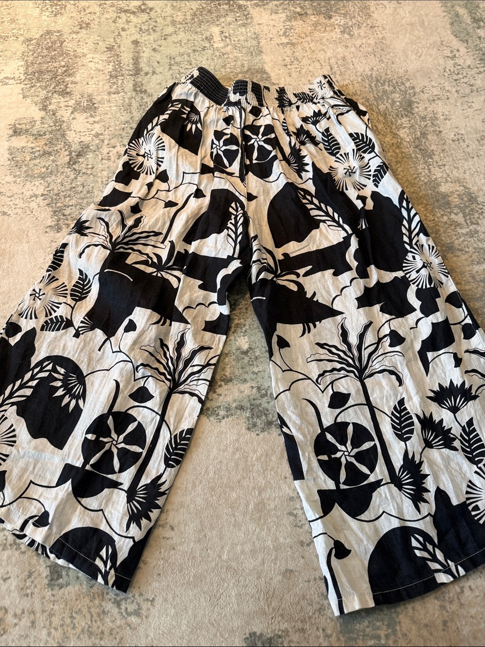 Nicole Miller 100 percent Linen Black and White Wide Leg Pants, Size XL - Picture 3 of 4